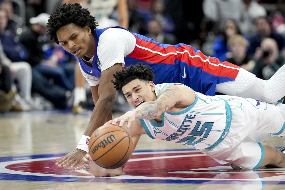 还凸显出以 还凸显出以