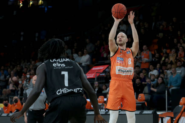 击机会打破 击机会打破