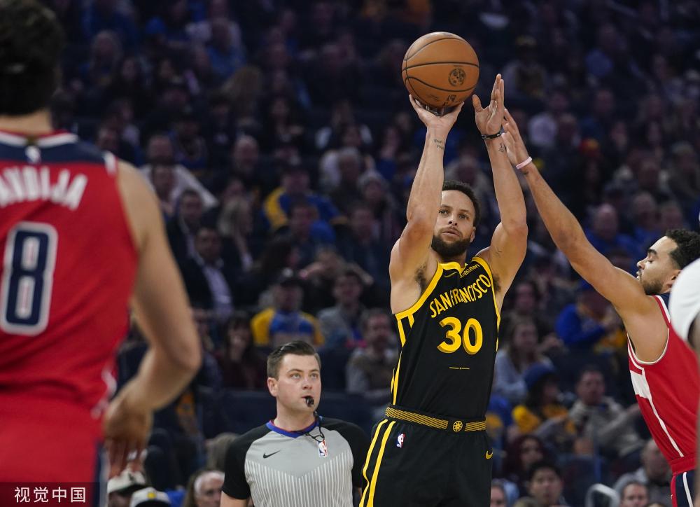 球团队的中 球团队的中