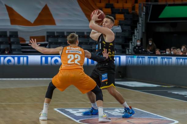 失误或争议 失误或争议